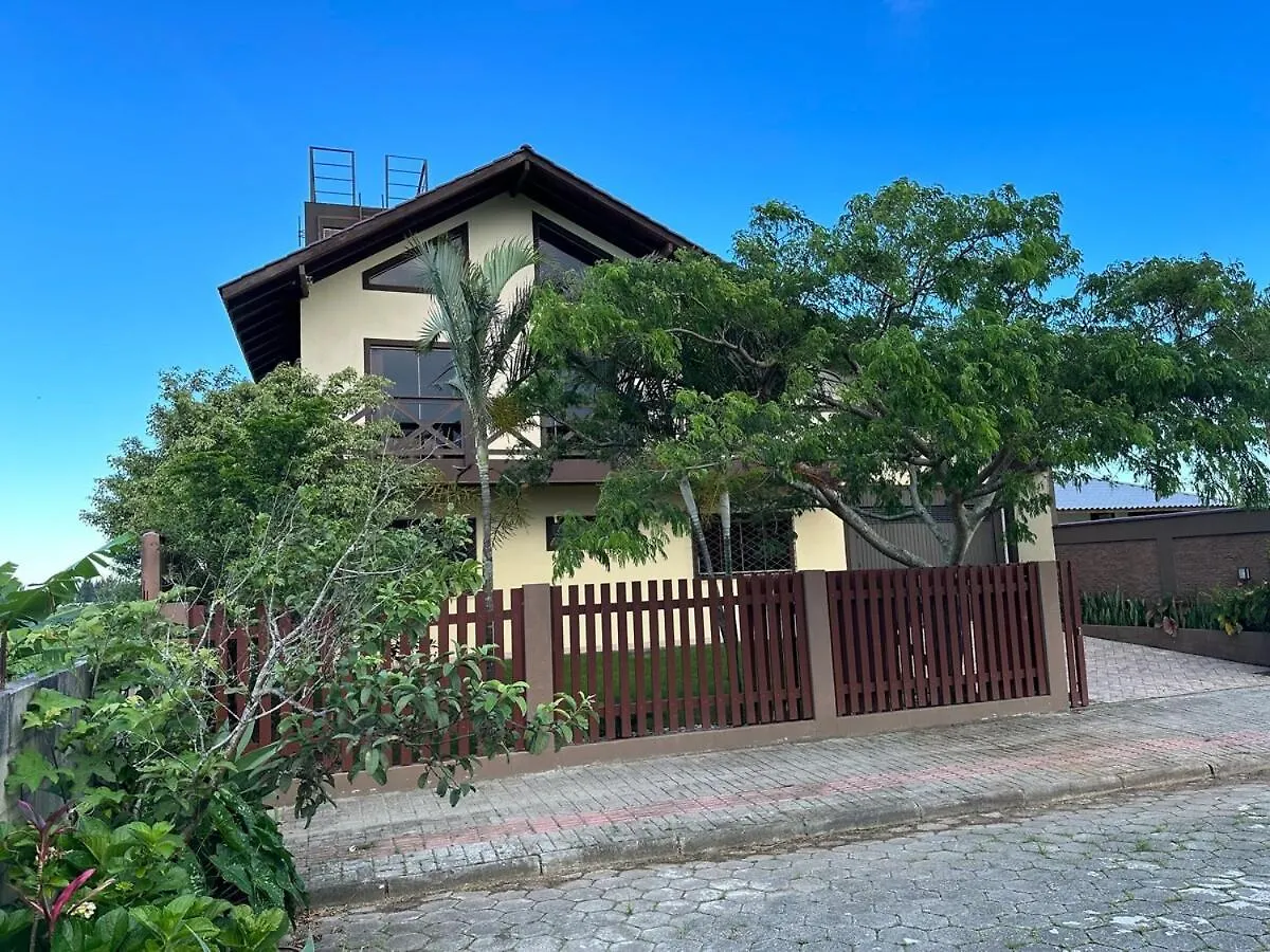 Rustic Beach House Palhoça